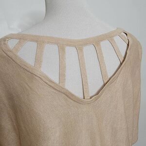 Wishlist Cutout Open Back Knit Sweater Beige Cream Long Sleeve M